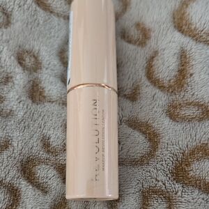 Revolution Concealer in Soft Beige 1 Pk
